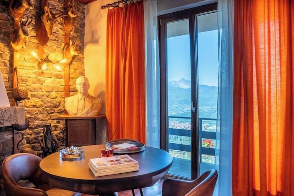 Villa Loris: History & Luxury in Pieve Fosciana, Garfagnana