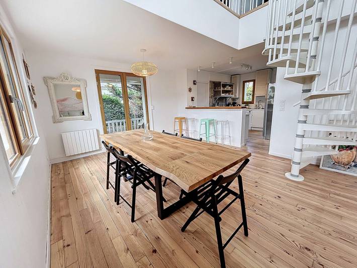 Location de vacances pour 8 personnes, avec jardin dans Carolles Plage - 3