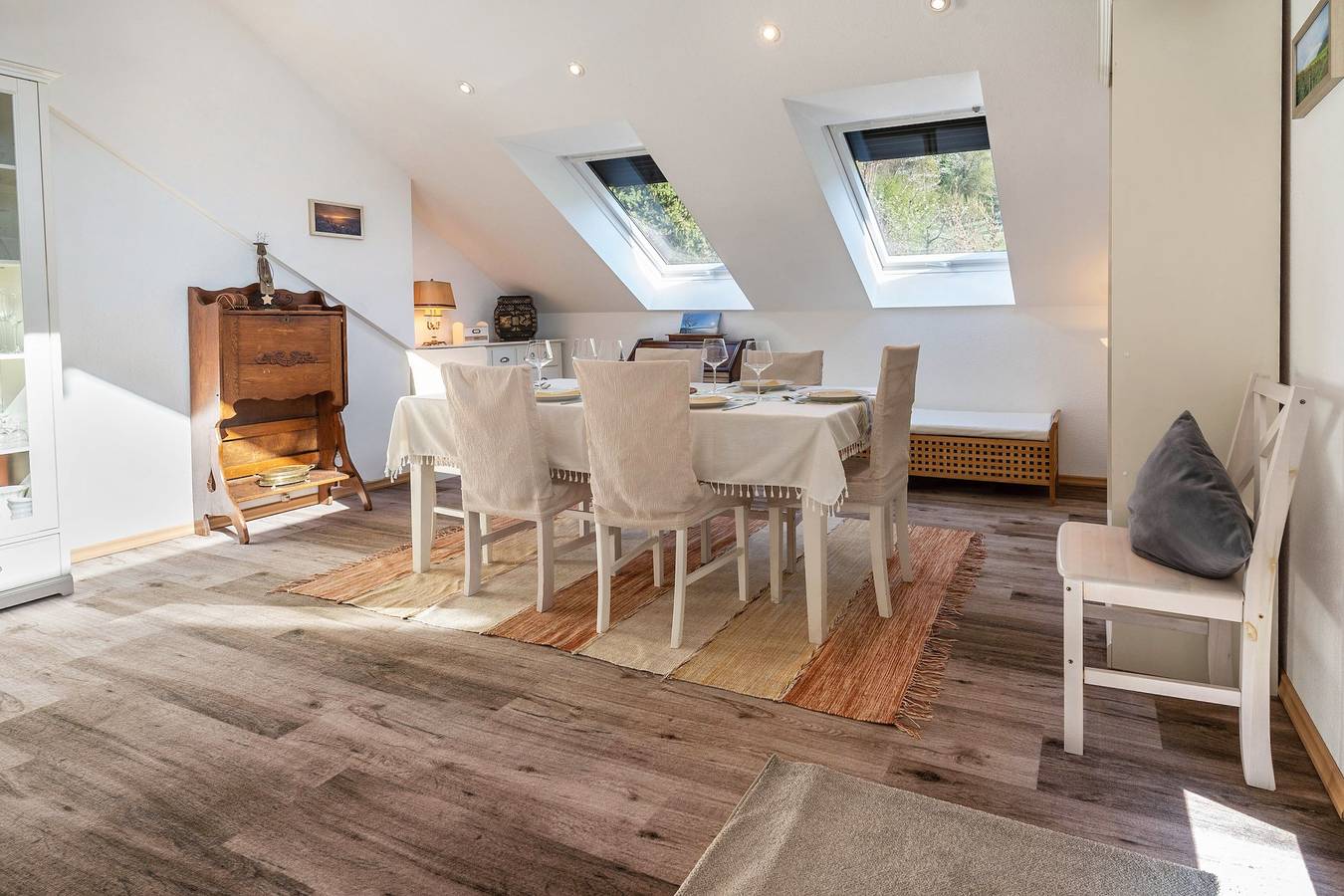 Appartement entier, Appartement 2 avec vue sur la montagne, balcon et Wi-Fi in Baden-Baden, Forêt Noire du Nord