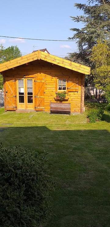 Maison de campagne pour 3 personnes, avec jardin, animaux acceptés à Lillers