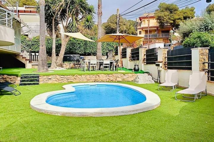 Finca for 8 people in La Móra