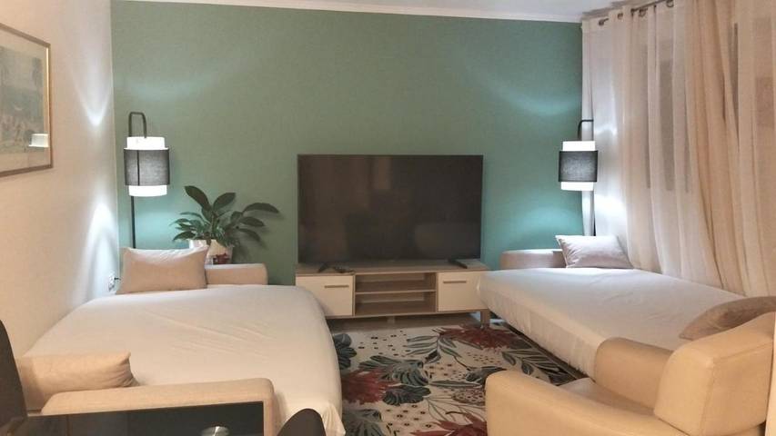 Gîte pour 6 personnes, avec piscine et jardin ainsi que bassin pour enfant et vue dans Gare Du Bosquet - 4