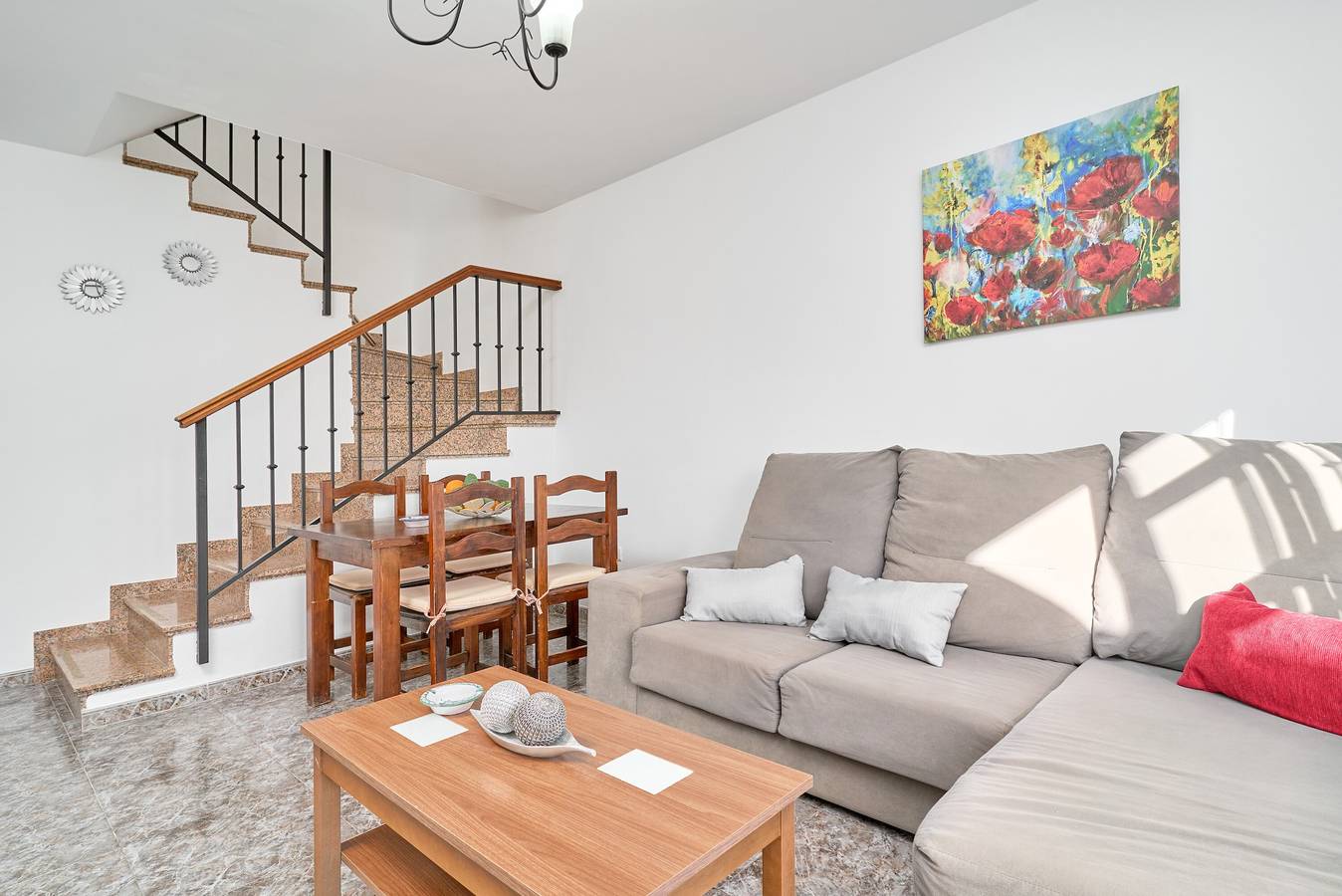 Feriehus for 4 personer med børnepool in Urbanización Ladera del Mar, Nerja