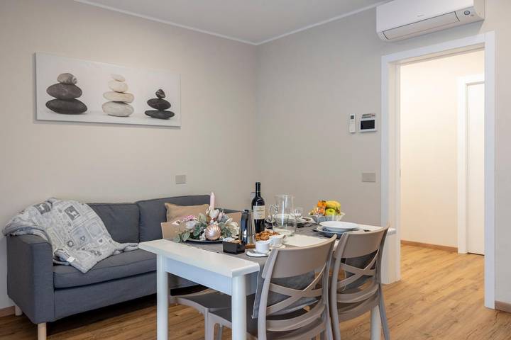 Appartement entier, Appartement de vacances pour 3 personnes avec balcon/terrasse in Darfo Boario Terme, Val Camonica