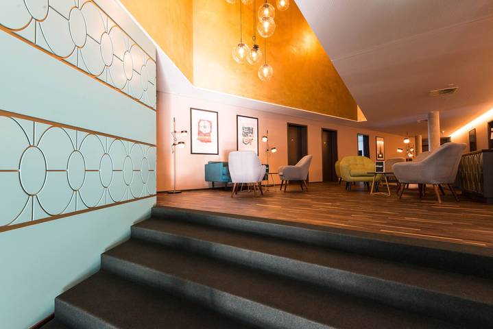 Hotel für 2 Personen, mit Balkon und Terrasse sowie Sauna rund um die Havenwelten - 4