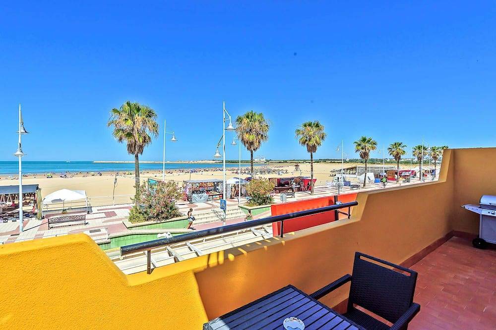 Apartamento entero, Probably the best first-line apartment at Valderagrana beach in Valdelagrana, El Puerto de Santa María
