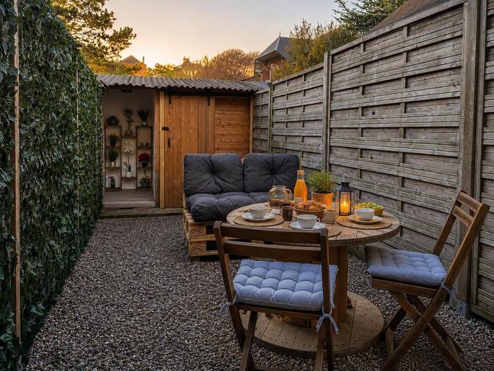 Location de vacances pour 4 personnes, avec vue et jardin, animaux acceptés dans Plage Du Mesnil Val Criel Sur Mer - 3