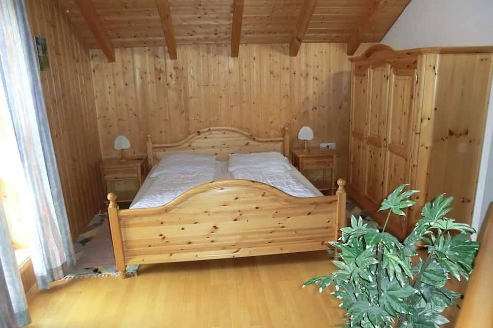 Ferienhaus Waldmünchen Td 50qm bis 4 Pers (8d) Wlan und Erlebnisbadnutzung inkl in Waldmünchen, Ostbayern