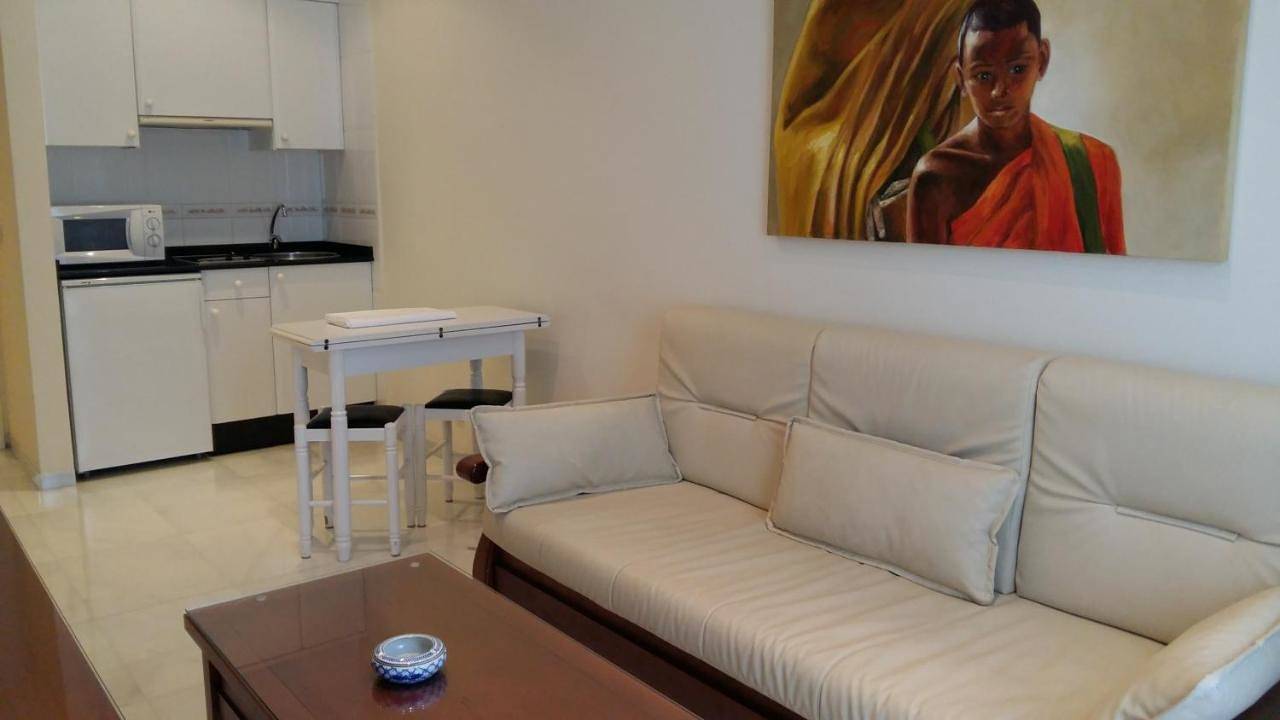 Ganze Wohnung, Apartamentos Maritimo Suites-Solo Adultos in Praia de Confín (O Grove), O Grove