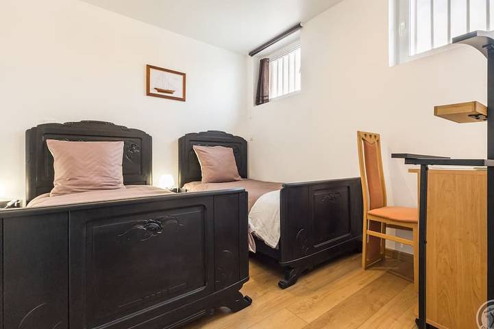 Gîte pour 4 personnes, avec terrasse dans Office De Tourisme De La Plaine Sur Mer - 3