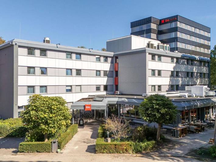 Hotel voor 2 personen, met Terras en Tuin in Tilburg