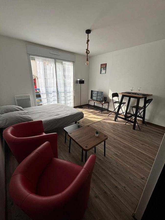 Appartement entier, One-Bedroom Apartment in Blain (homonymie), Région de Châteaubriant