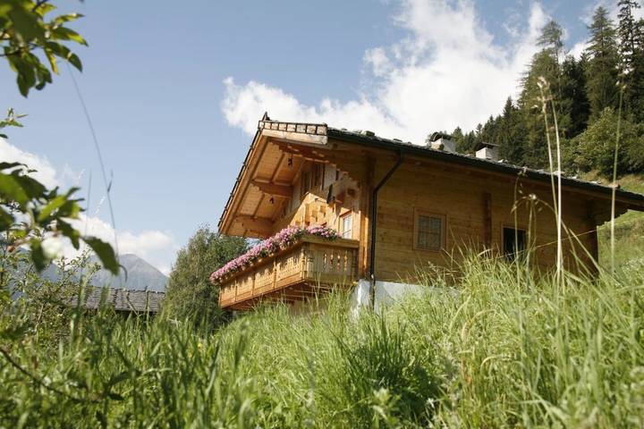 Chalet für 6 Personen, mit Balkon und Terrasse sowie Garten und Seeblick in Trentino-Südtirol - 3
