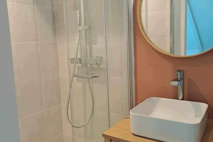 Gîte pour 4 personnes, avec terrasse à Locunolé - 4