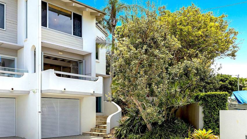 Holiday letting for 4 people, with pool and balcony/terrace in Noosa