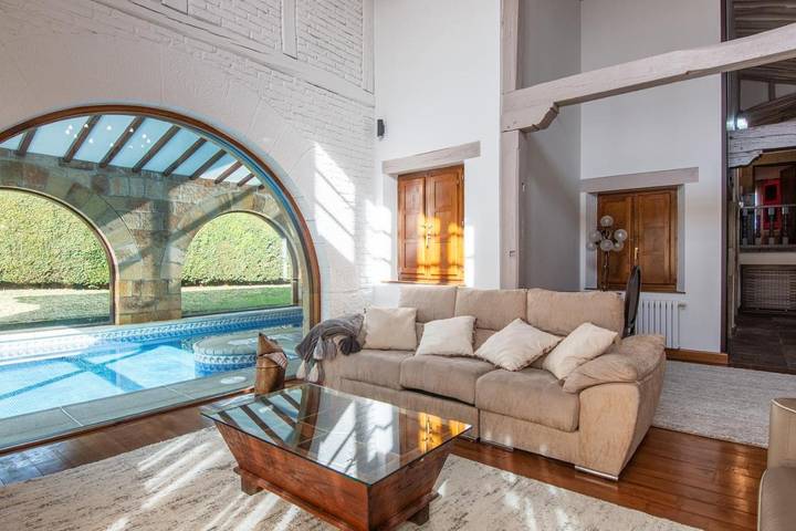 Chalet para 10 personas, con jardín y piscina en Cantabria - 4