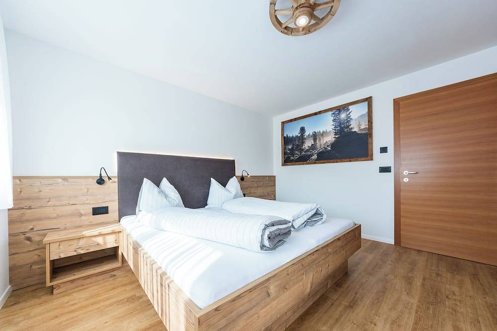 Appartamento intero, Lüch de Corona. Quiet location, no traffic, ideal for families in Vigo (Val Pusteria), San Martino in Badia