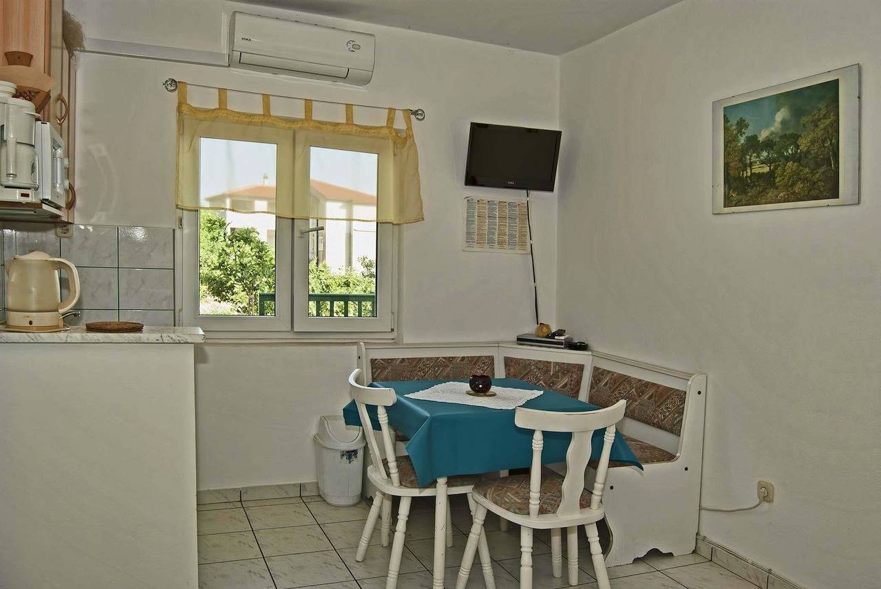 Ganze Wohnung, Erdgeschosswohnung Danica A2 in Gradac, Makarska Riviera