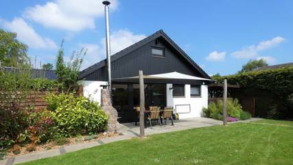 Ferienhaus für 4 Personen, mit Garten und Terrasse in Kellenhusen