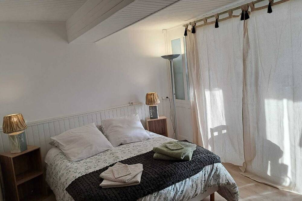 Entire apartment, Studio Rdc La Tanière de Bains in La Vôge-les-Bains, Épinal region