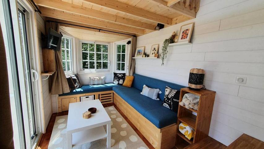 Gîte pour 4 personnes, avec jardin et vue à Saint-Pierre-Roche - 2