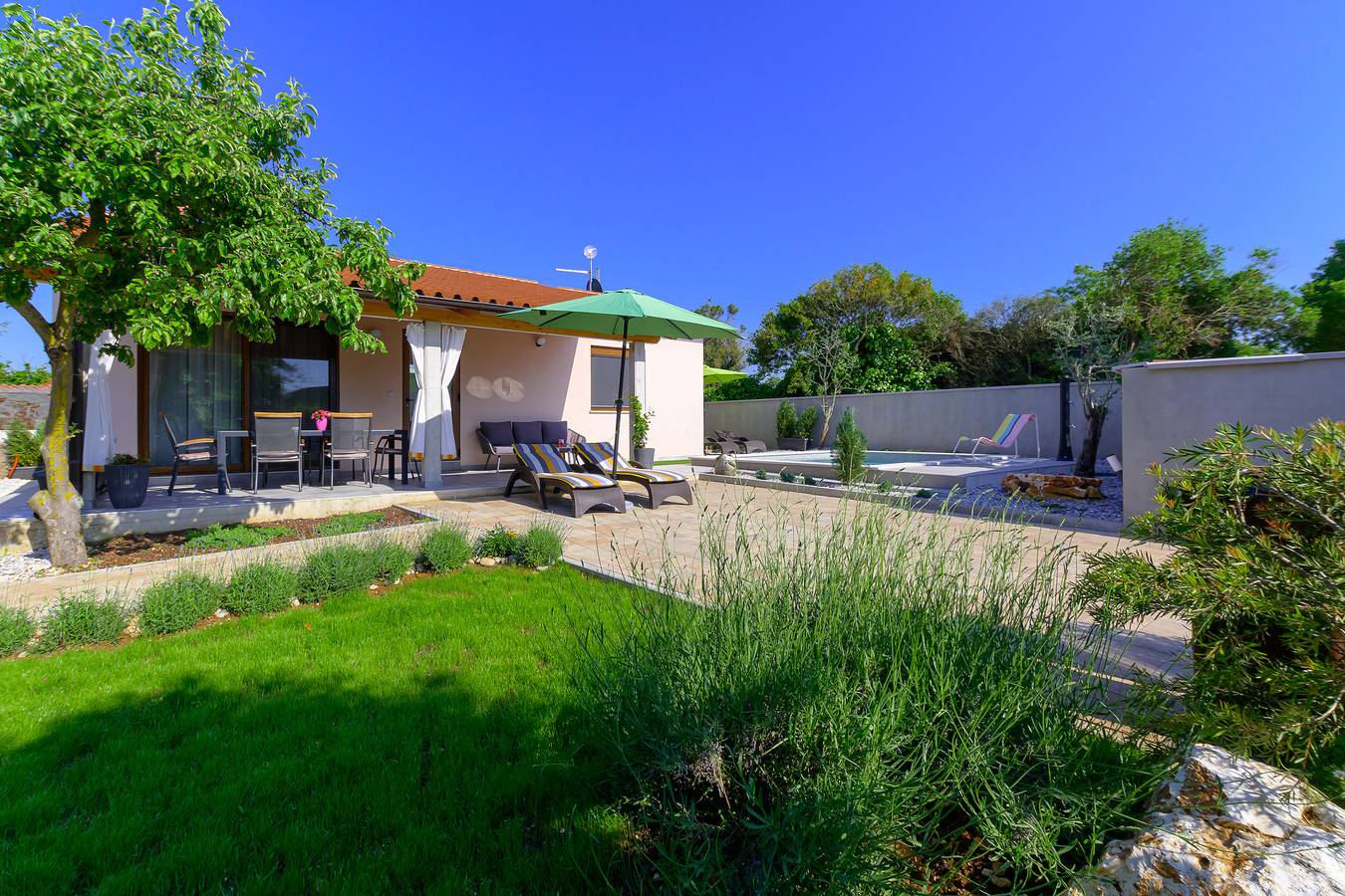 Casa de vacaciones para 5 personas con piscina in Pula-Medulin, Pula