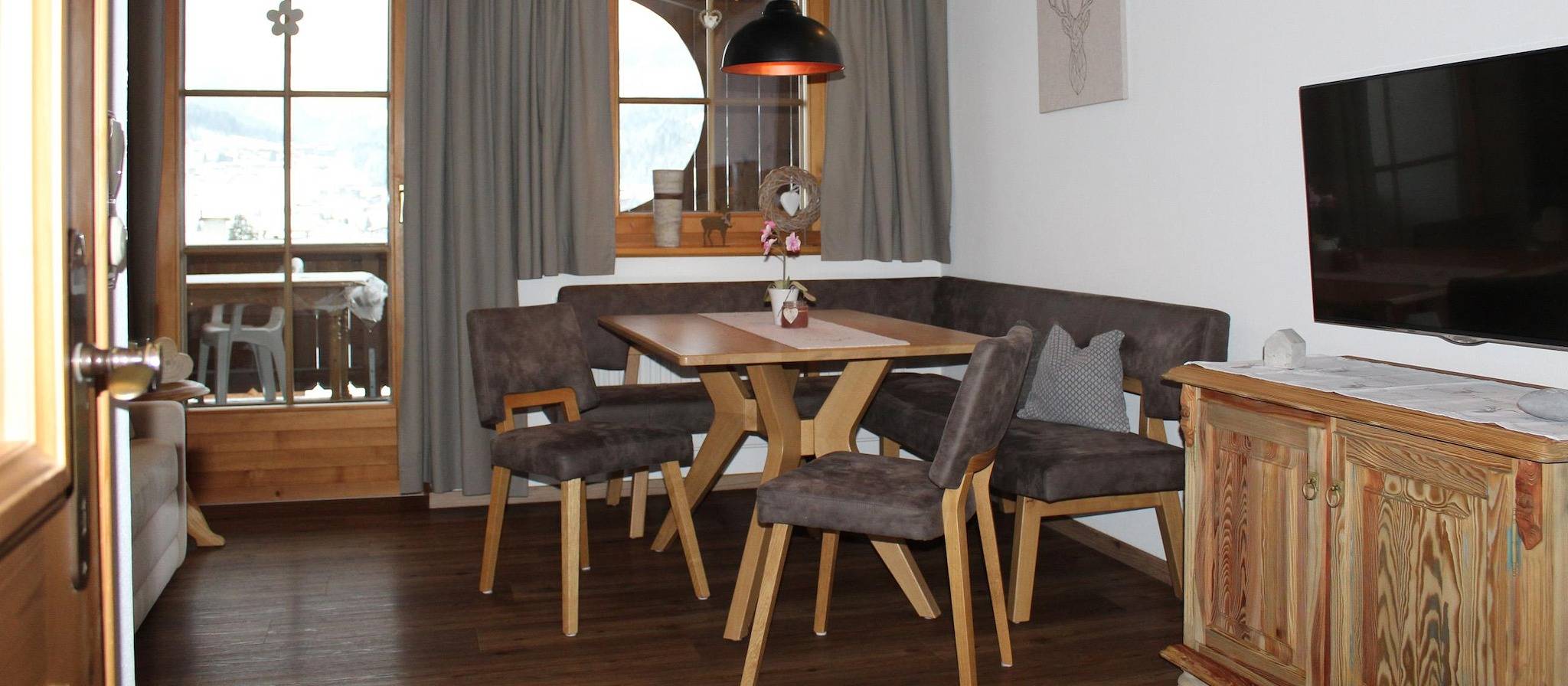 Ganze Ferienwohnung, Appartement Edelweiß mit 2 Schlafräumen in Ellmau, Kaisergebirge