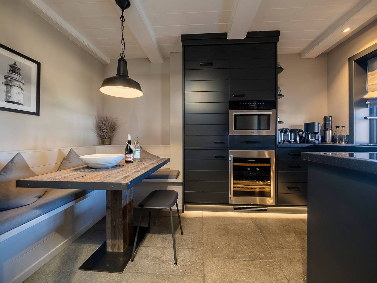 Exkl. Luxus-Hausteil unter Reet mit 4 Zimmern auf ca. 150 m², für bis zu 6 Pers. in Wenningstedt, Sylt