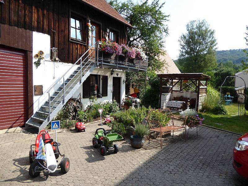 Ferienhof Haus Sulztal - Ferienwohnung mit Panoramablick in Berching, Ostbayern