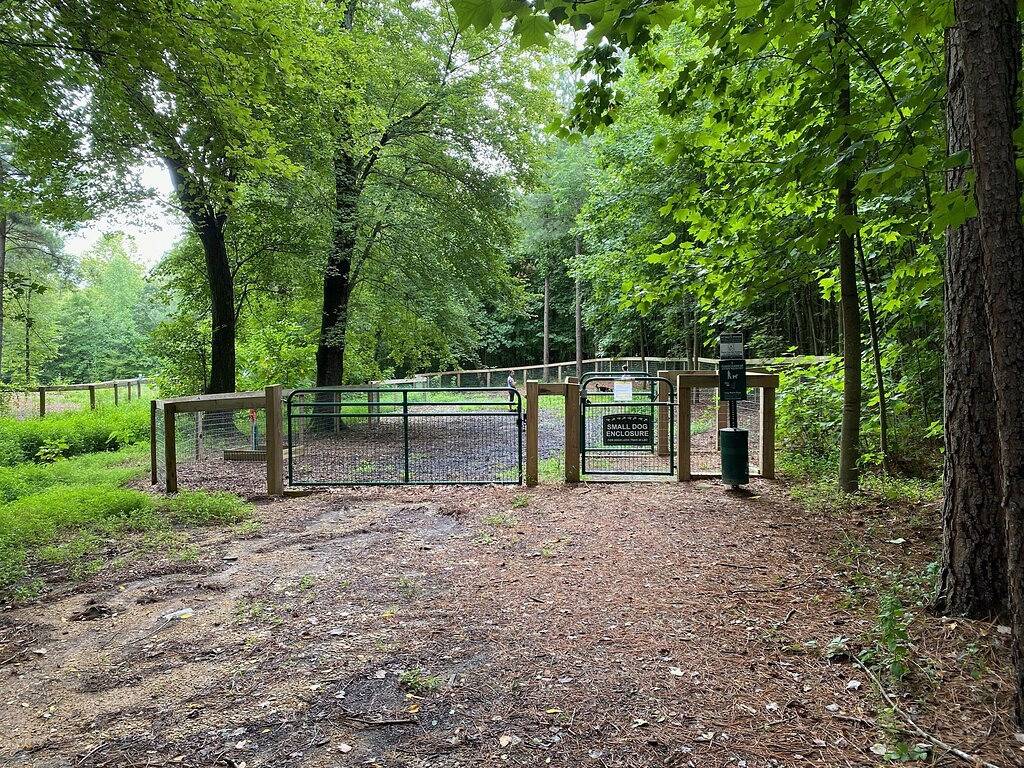 Gemütliche Innenstadt Crozet Cottage | Gehe zu Alles | Haustierfreundlich in Crozet, Albemarle County