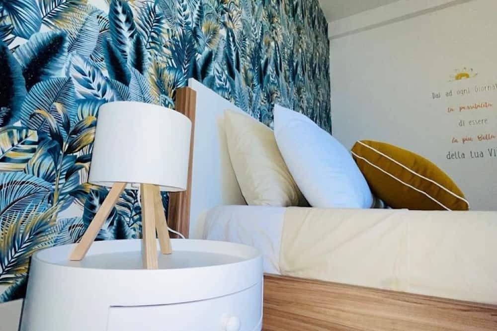 Entire apartment, At Alessio's house in Ostia, Rome