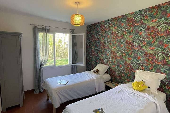 Villa pour 7 personnes, avec jacuzzi ainsi que jardin et piscine, animaux acceptés à Saint-Palais-sur-Mer - 3