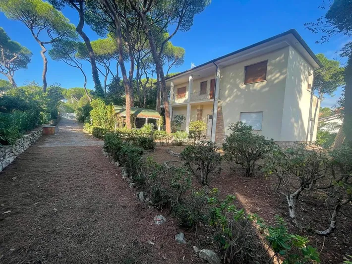 Apartamento de vacaciones para 7 personas, con vistas y jardín - 1