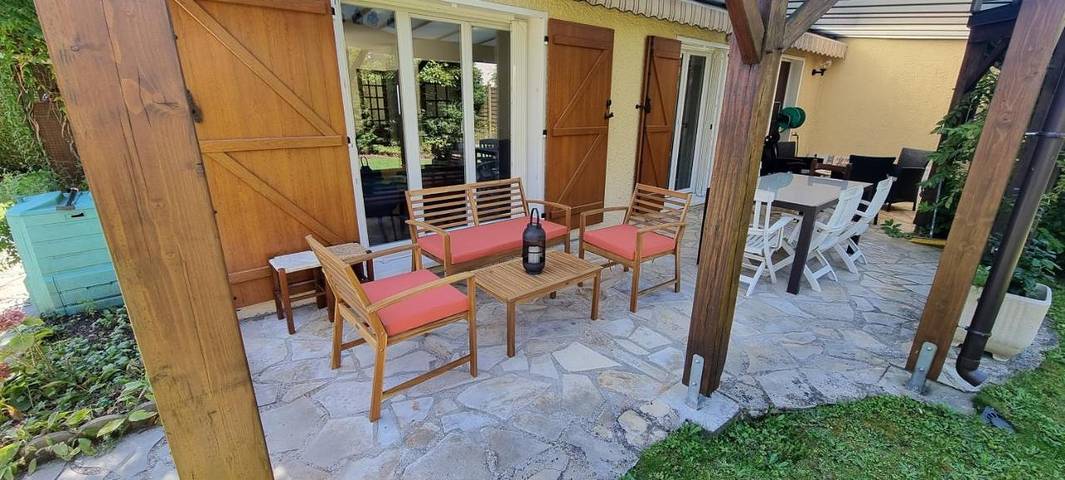 Location de vacances pour 10 personnes, avec jardin et vue, animaux acceptés dans Parc des Expositions de Villepinte - 3