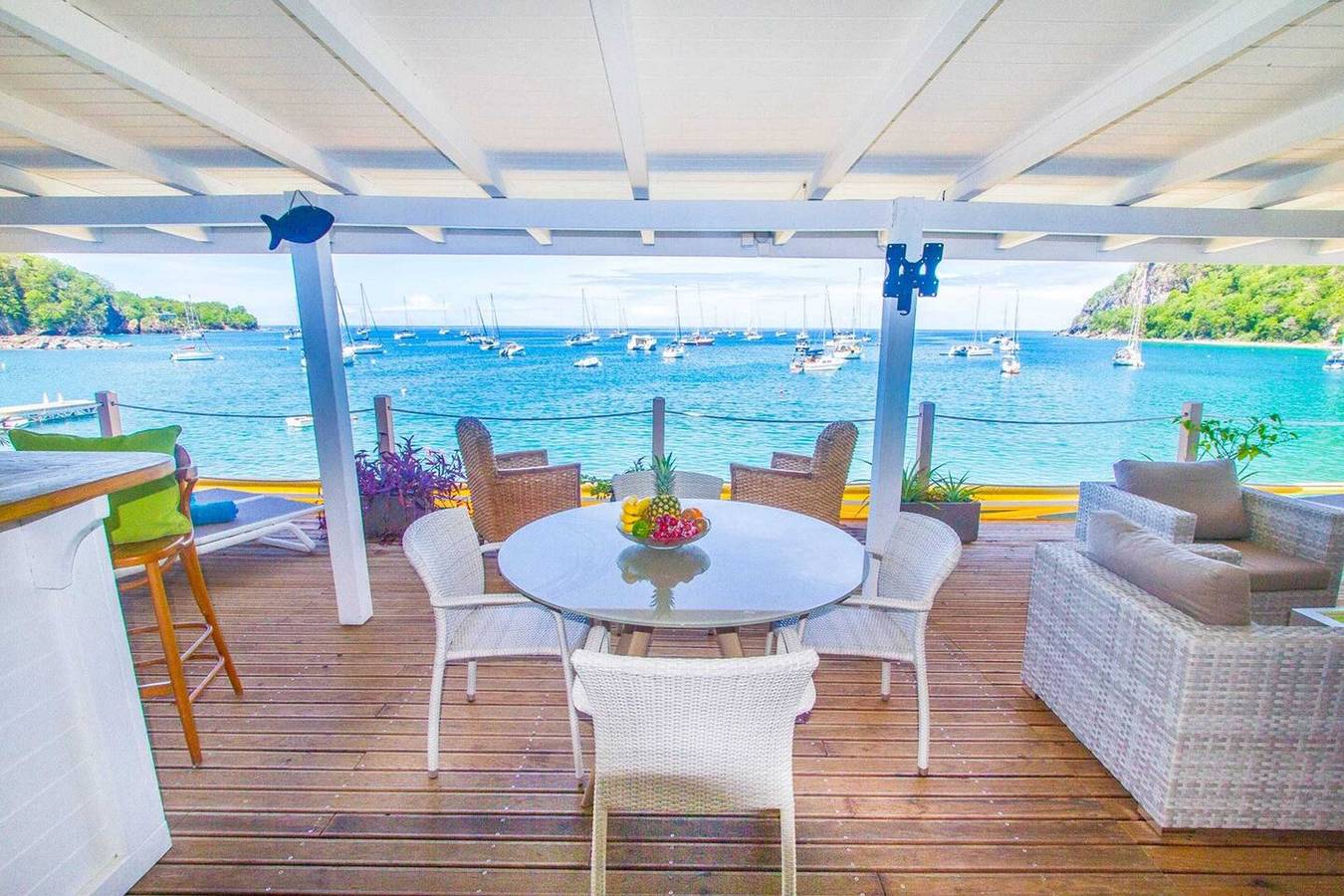 Entire apartment, Elegant Apartment in Deshaies with Private Terrace, 80 m². in Guadeloupe (Caribbean)