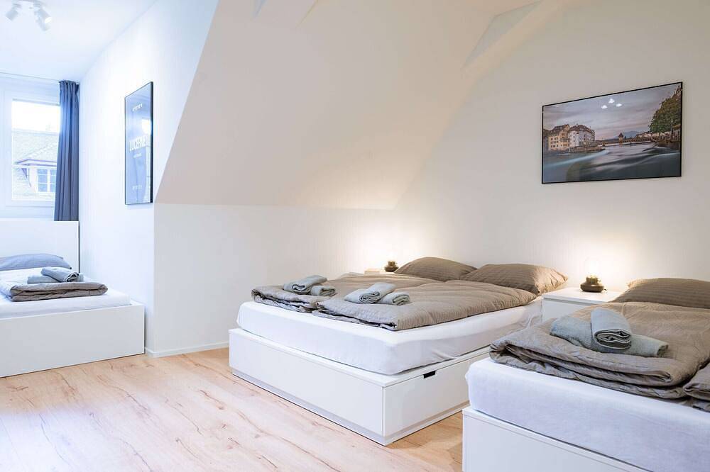 Ganze Wohnung, Lu Wachturm 4 - Zur Metzgern Hitrental Apartments in Luzern, Vierwaldstättersee