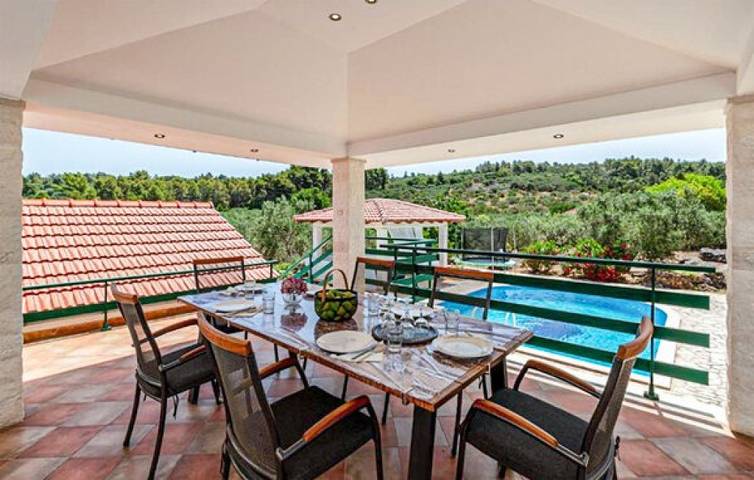 Villa für 6 Personen, mit Terrasse und Garten auf Korcula