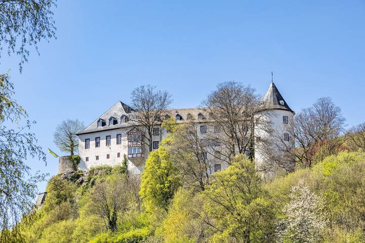 Ferienwohnung für 3 Personen, mit Garten