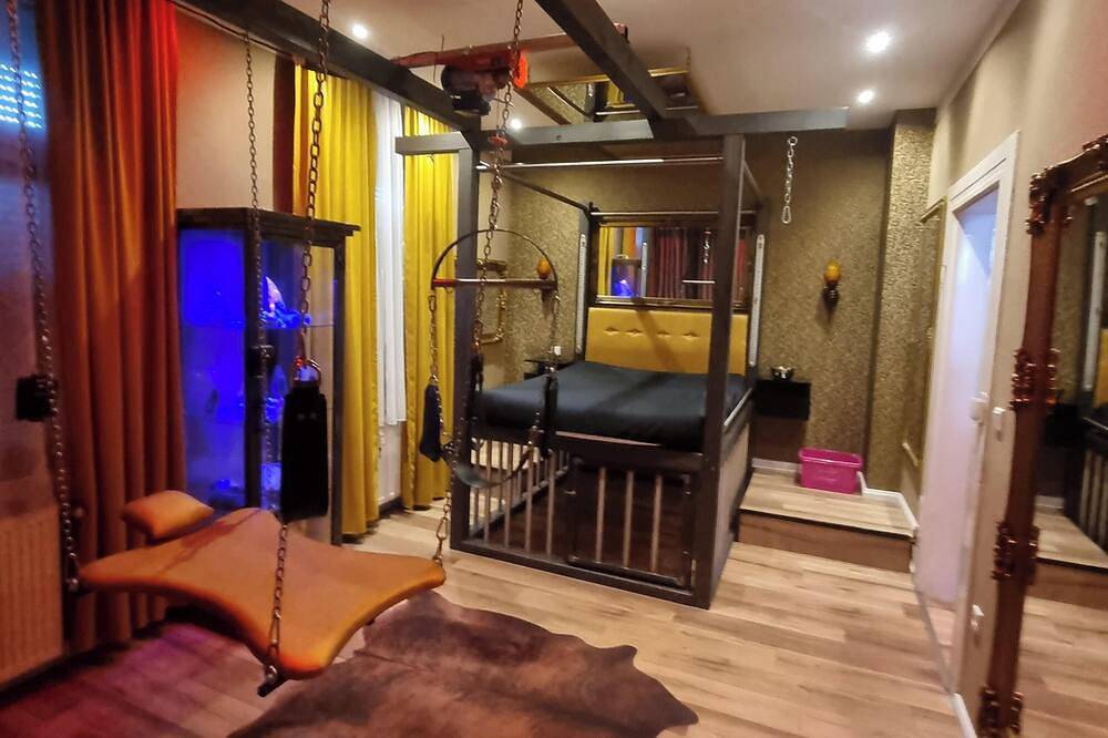 Apartamento entero, Golden Dream The romantic apartment for erotic hours for two in Remscheid, Condado del Monte