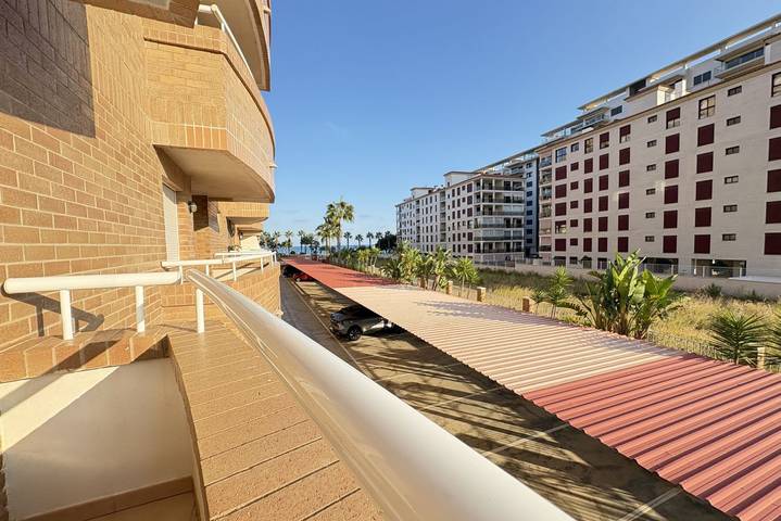 Gîte pour 7 personnes, avec balcon/terrasse et piscine, animaux acceptés à Oropesa del Mar - 2