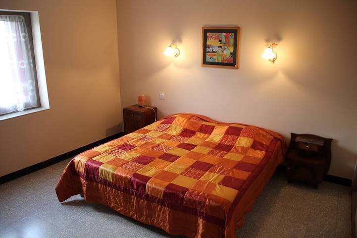 La Maison du soleil
Gîte Boyer Bas avec Jacuzzi Privatif in Saint-Gaudéric, Région de Carcassonne