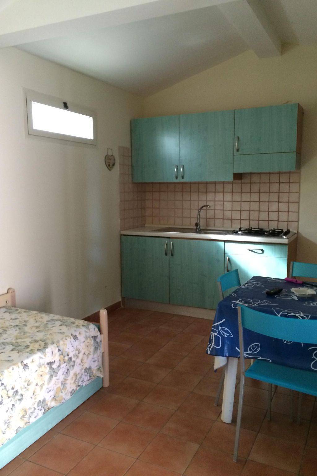 Appartamento intero, Orchideen-Ferienwohnung mit überdachter Veranda in Vieste, Gargano