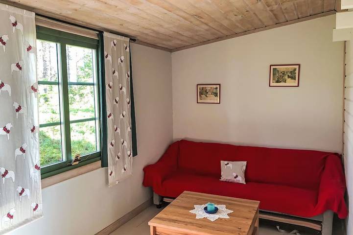 Schwedisches Holzhaus mit Grill und Terrasse in Lappland (Schweden)