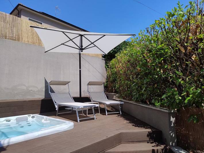 Maison d’hôte pour 2 personnes, avec Terrasse et Jardin à Castagnole delle Lanze