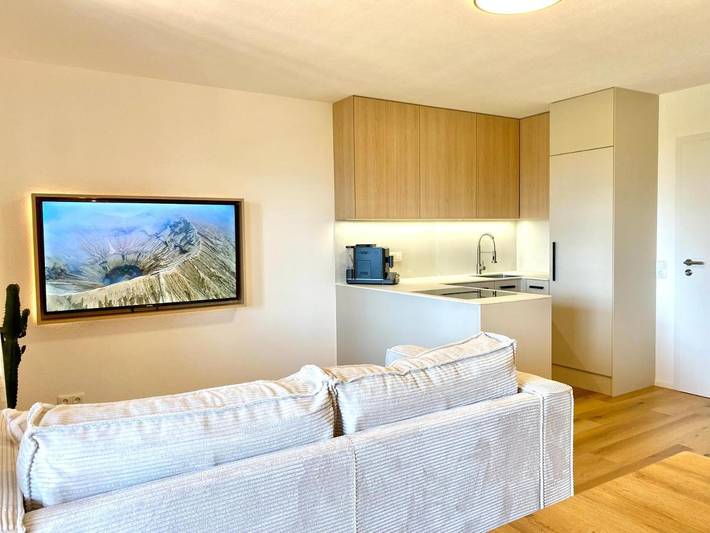 Ferienwohnung für 6 Personen, mit Ausblick und Seeblick sowie Balkon in Rieden - 2