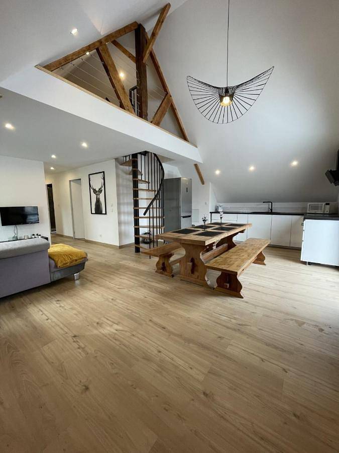 Apartamento de vacaciones para 6 personas, con terraza y vistas - 1