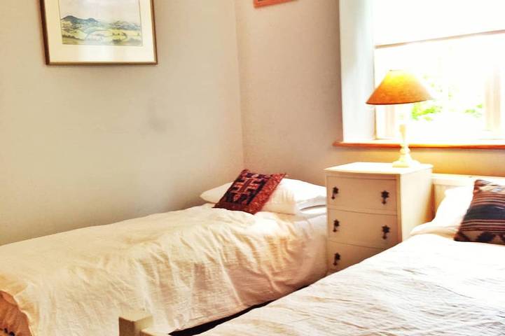 Wunderschöne 2 Schlafzimmer Landhaus mit schönem Garten Views & Great Location in Fifehead Magdalen, Dorset