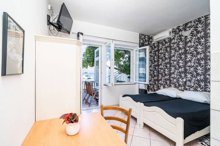 Gîte pour 2 personnes, avec vue sur l’océan à Lumbarda - 4