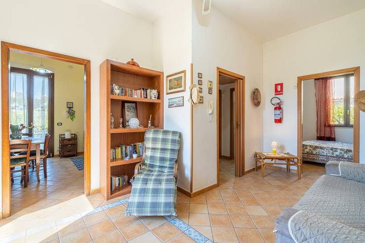 Villa "Casa del Limoneto di Corrado Fronte" avec Wi-Fi, climatisation et jardin in Lido di Noto, Région de Noto