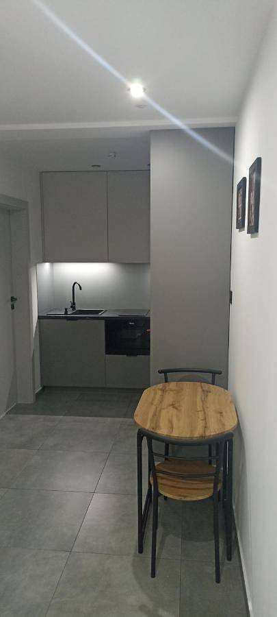 Cały apartament wypoczynkowy, Large Double Room in Tomaszów Mazowiecki, Województwo łódzkie
